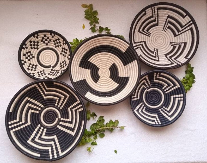 Set of 5 Handwoven Rwandese wall baskets