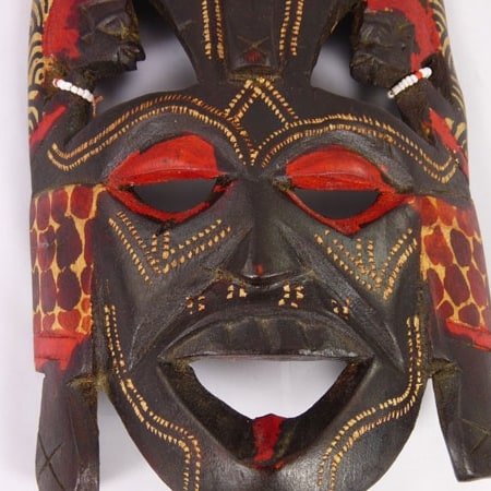 Massai Kissing Mask