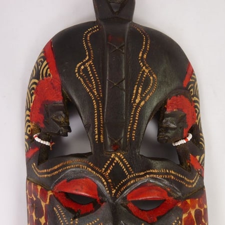 Massai Kissing Mask